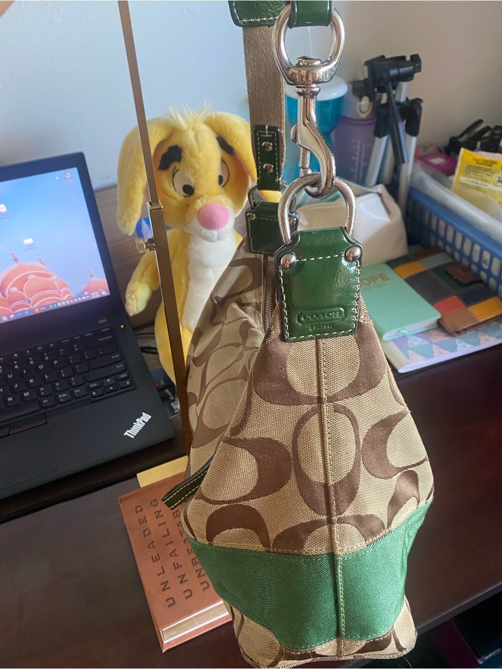 Coach Brown Signature Shoulder Bag with Green Trim - Picture 6 of 11